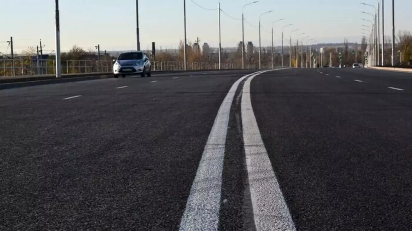 На новой дороге в Волгограде могут пустить общественный транспорт