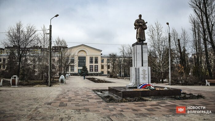 Мемориалам в волгоградском парке Гагарина срочно требуется ремонт