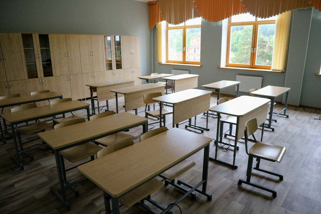За лето школы Волгоградской области подготовят к дистанционному обучению