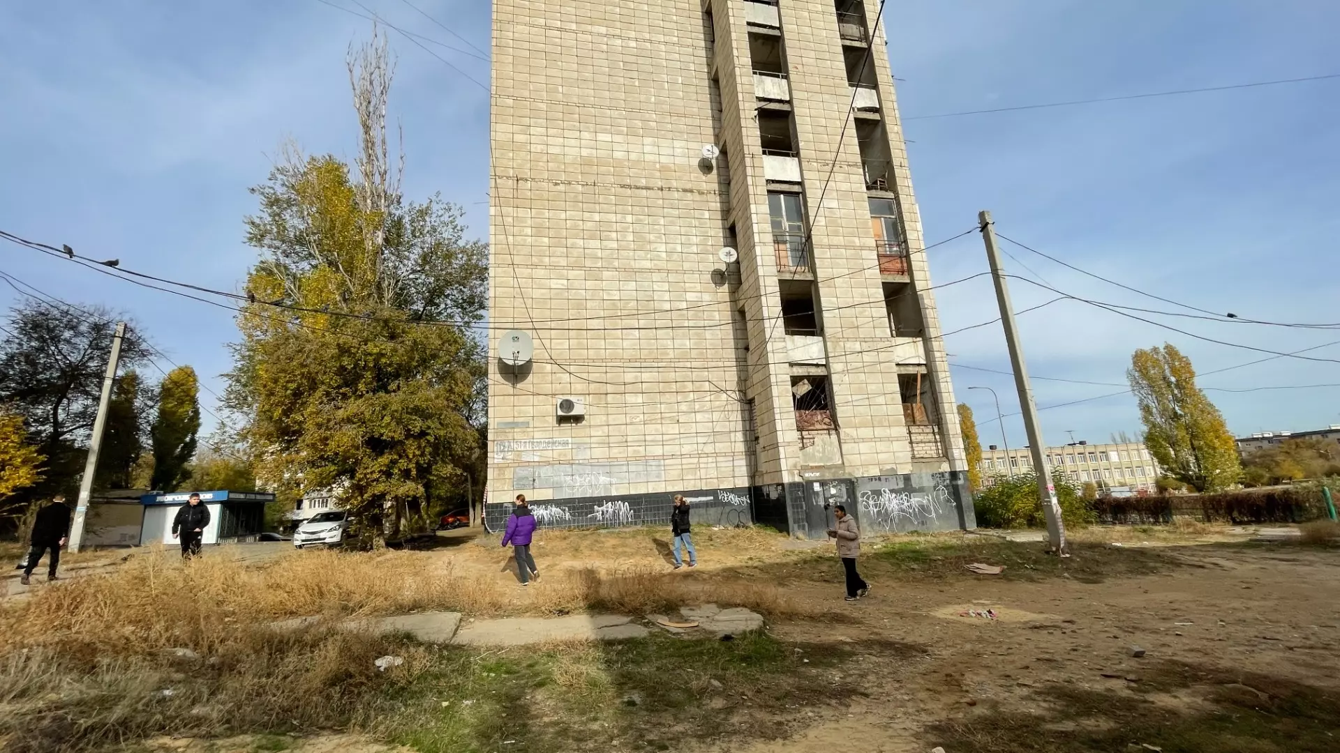 Шокирующее падение двух девочек в Волгограде вновь показало бессилие взрослых
