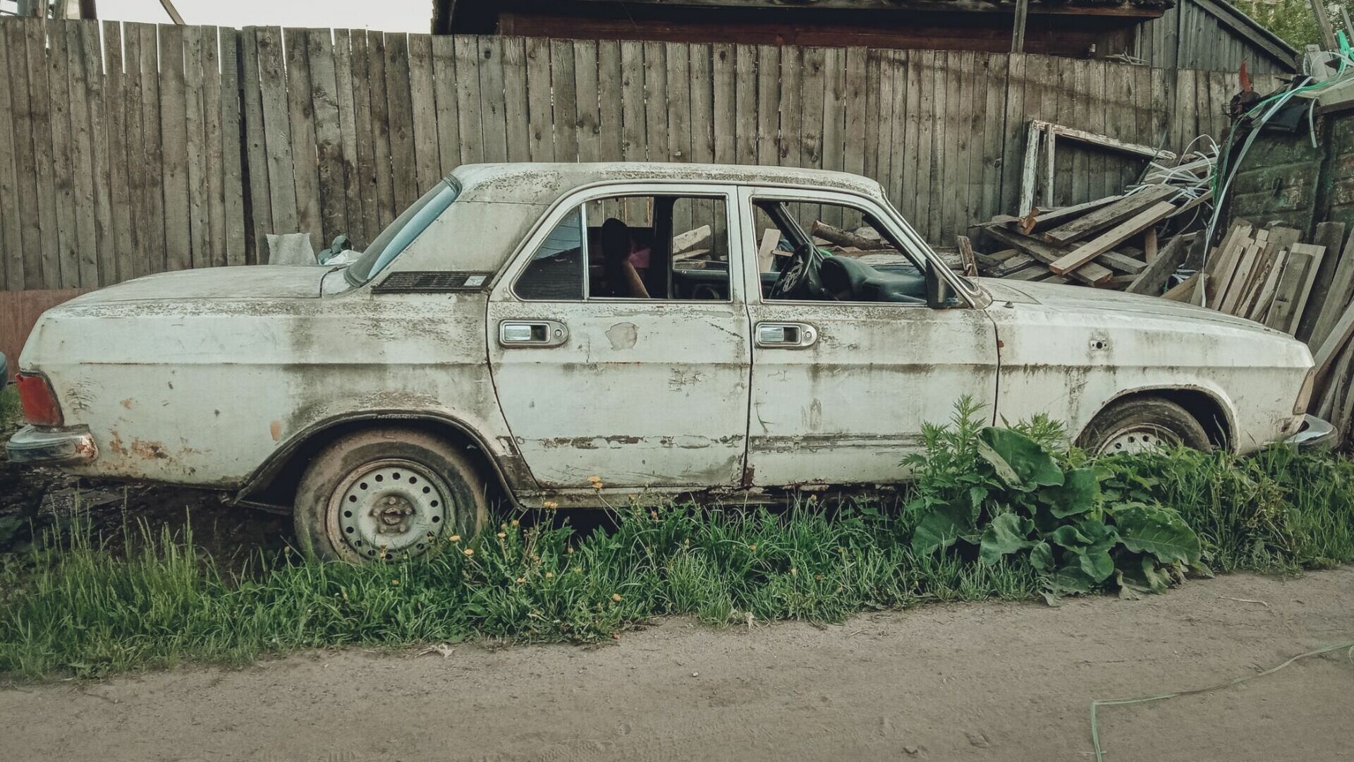 СТО или гараж: где выгоднее ремонтировать машину в Волгограде