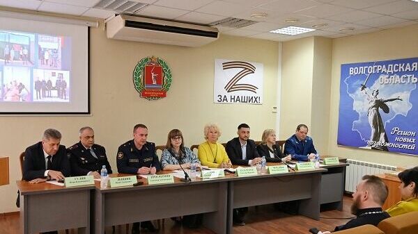 Новый состав общественных наблюдателей начинает работу в Волгограде