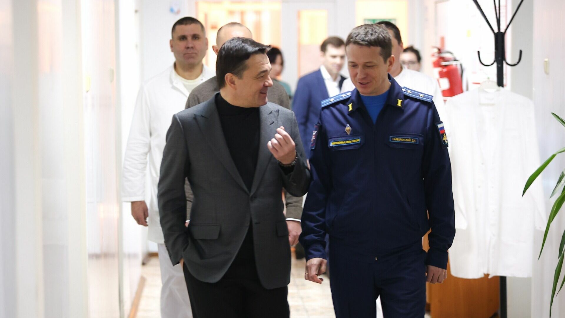 Глава Подмосковья Воробьев пообещал поддержку участникам СВО, попавшим в госпиталь