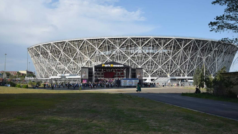 Концерт «Садов Придонья» на стадионе подкинул проблем жителям соседних домов