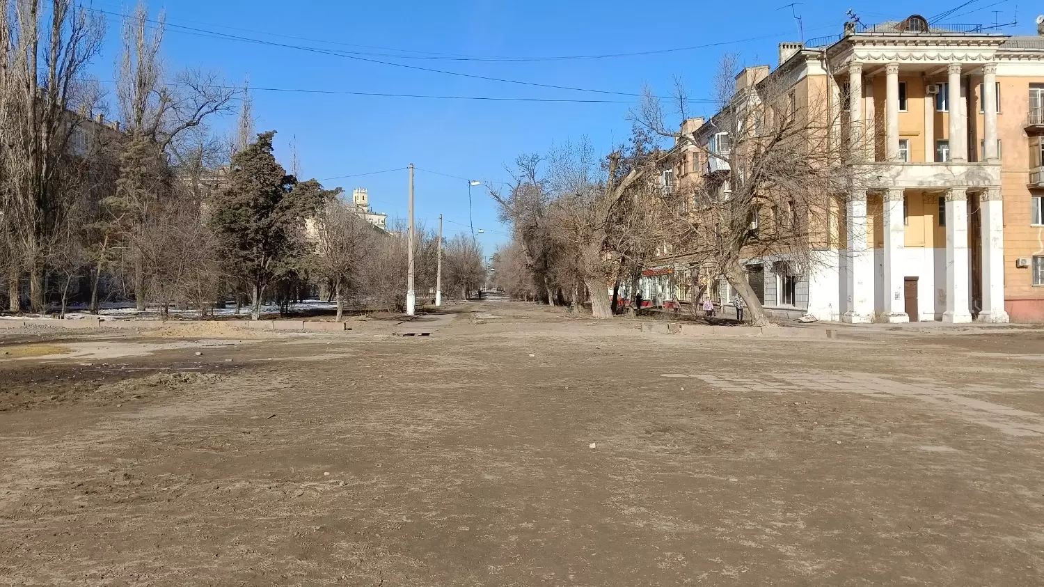 Так сейчас выглядит бульвар по улице Дзержинского в Волгограде