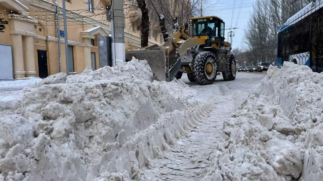 3,5 тысячи кубометров снега вывезли из Волгограда