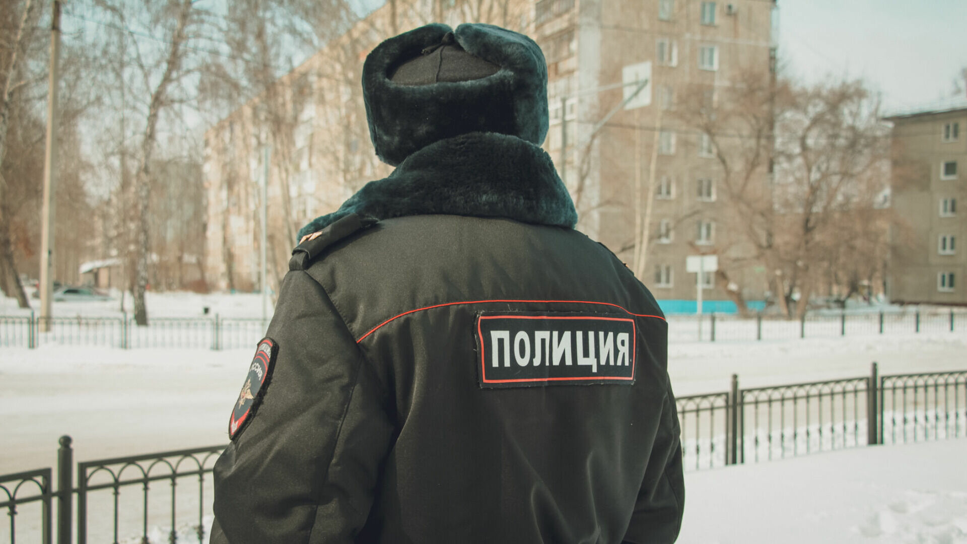 Вооруженных людей с украинскими флагами ищут в Ростовской области