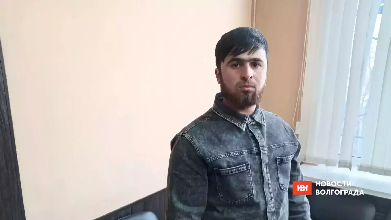В Волгограде задержали таджика за съемку у школы