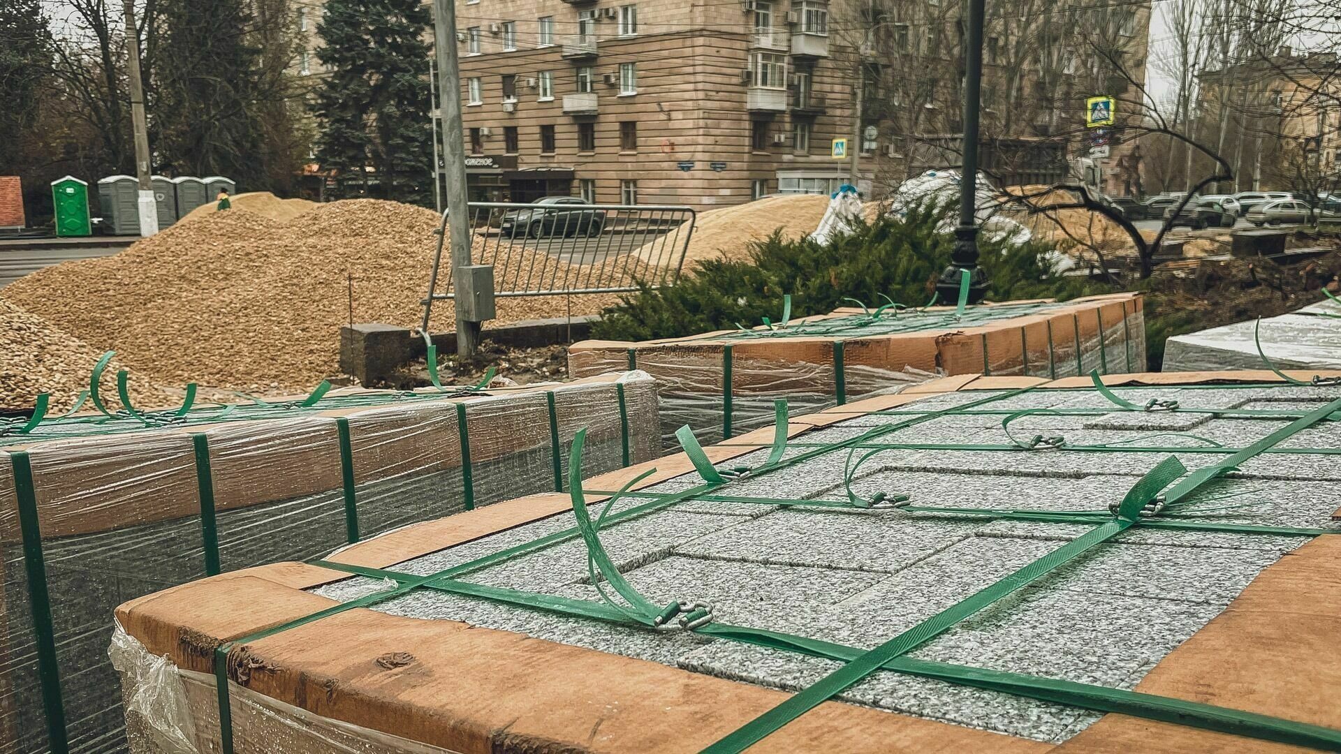 Стройотходы от реконструкции Аллеи Героев сбрасывали в СНТ под Волгоградом