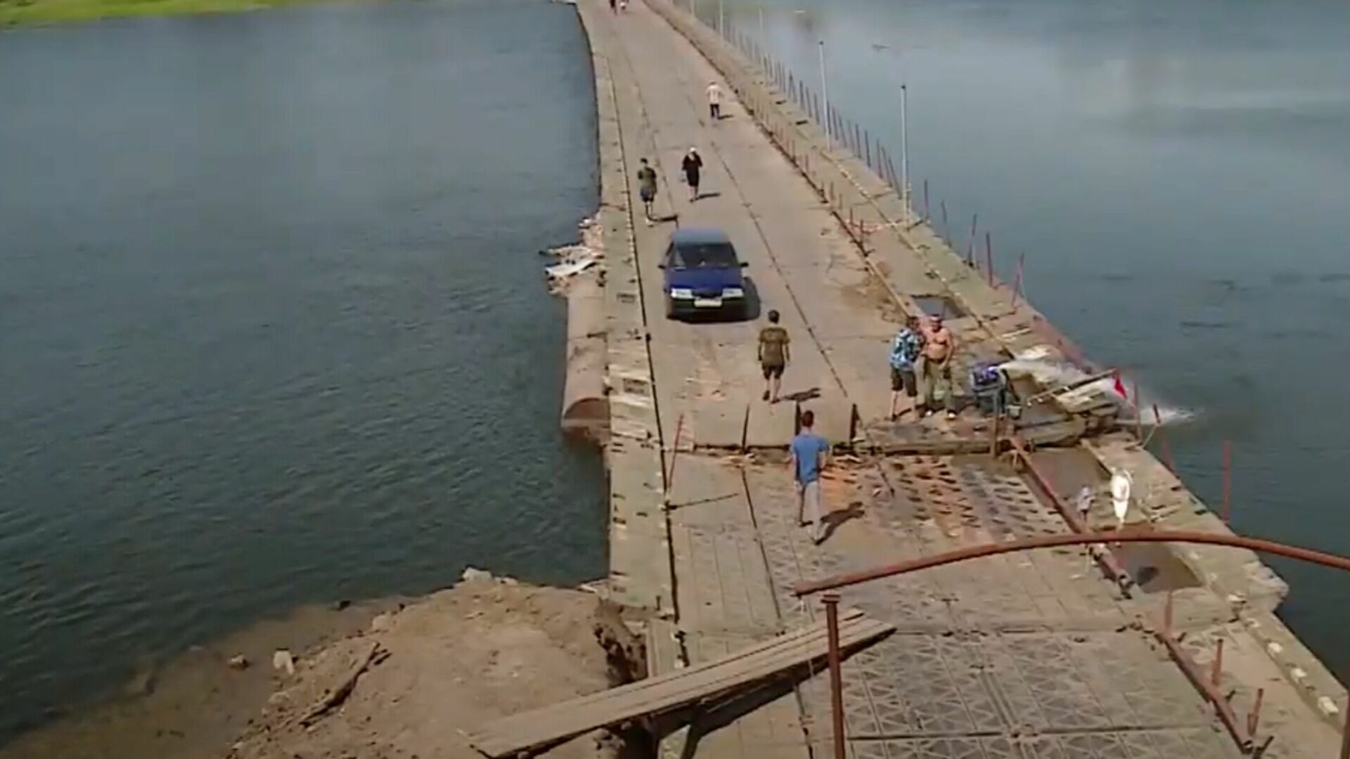 Злополучный мост в Заплавном отремонтируют за 80 млн рублей