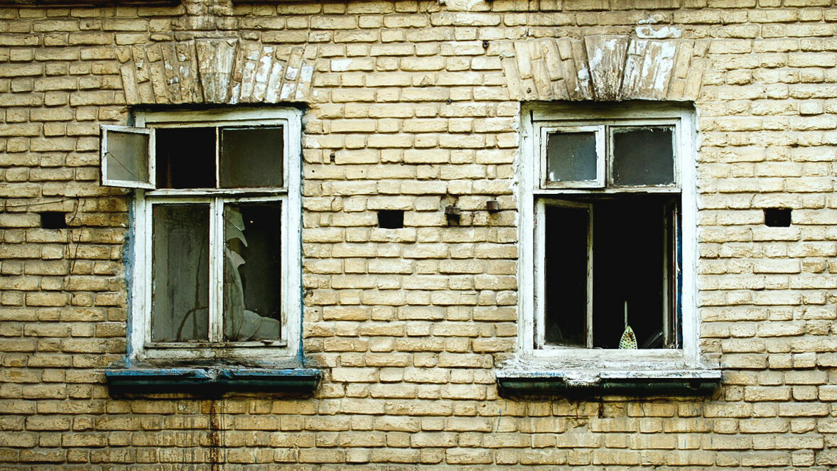 Два дома в Волгограде признали непригодными для проживания