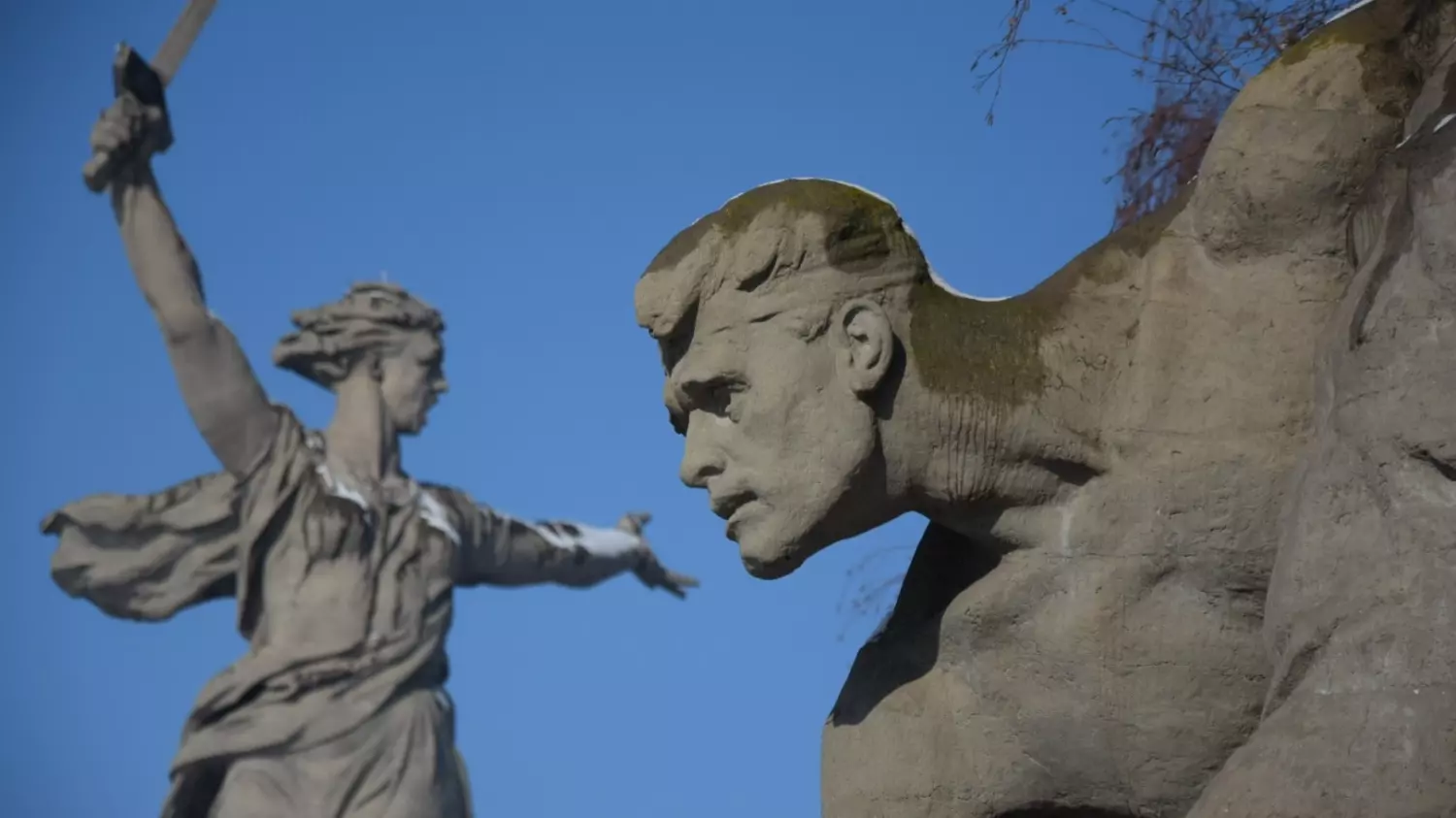 Иностранцы восхитились Мамаевым курганов и статуей Ленина в Волгограде