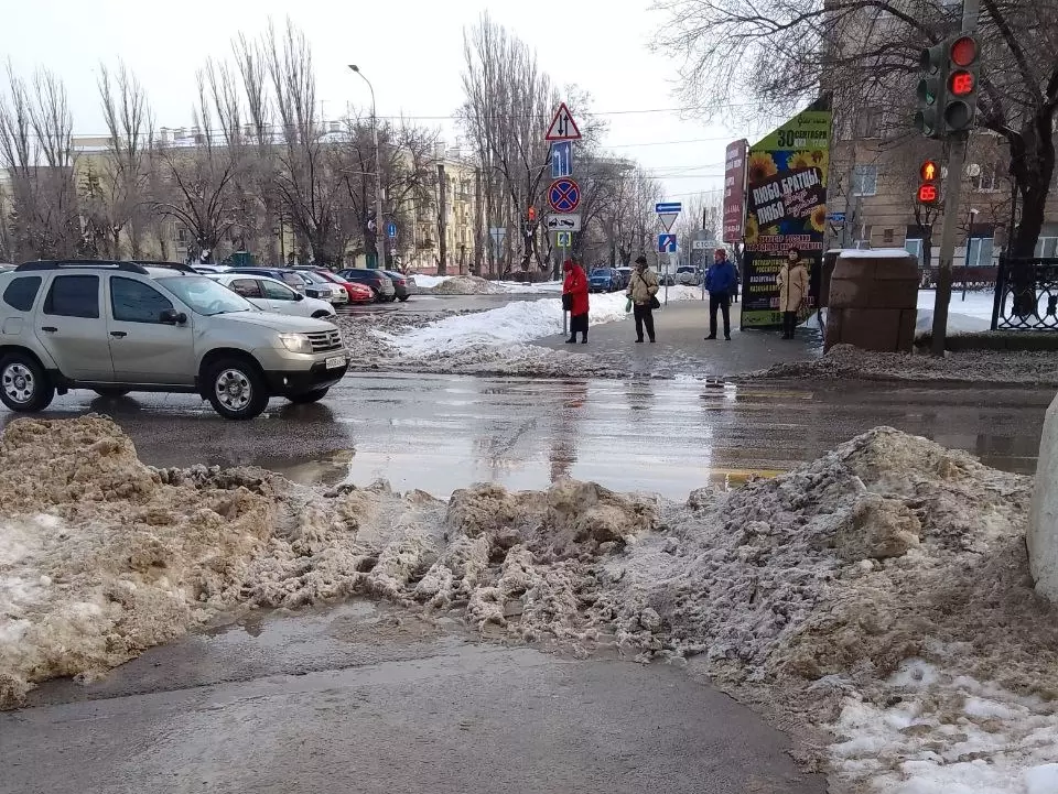 Так сейчас выглядят пешеходные переходы в центре Волгограда