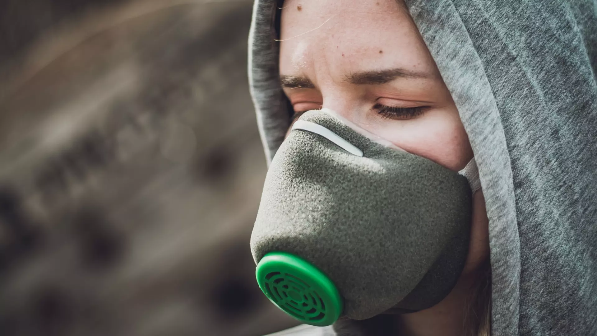 Приборы экологов не фиксируют удушливые запахи, которые мучают волжан