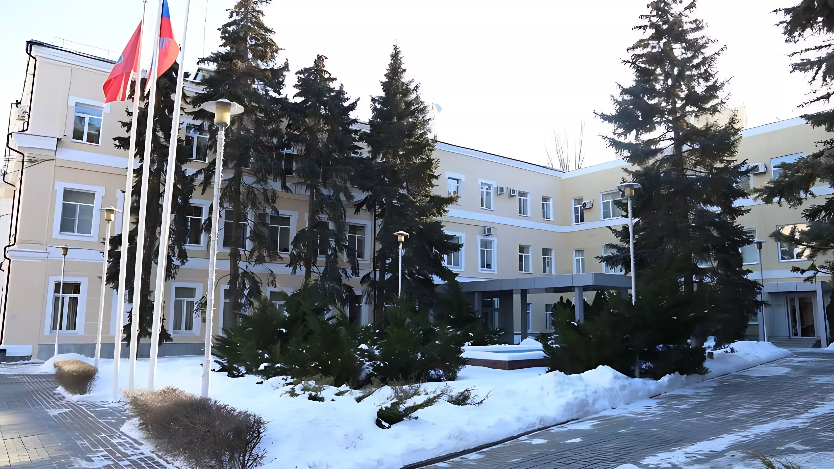 Мэрия Волгограда передает еще одно здание в федеральную собственность