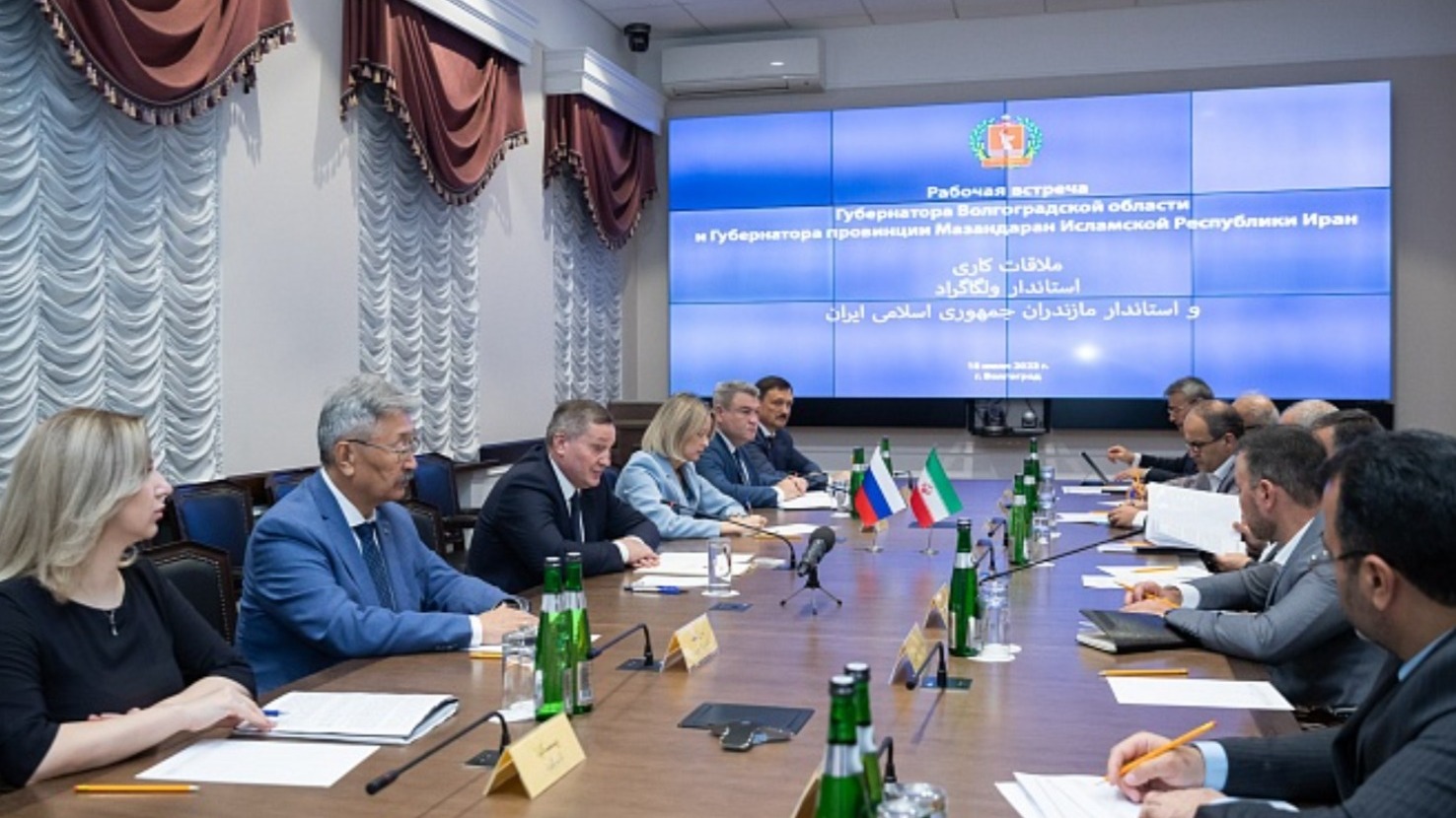 Андрей Бочаров встретился с губернатором Мазандарана в Волгограде