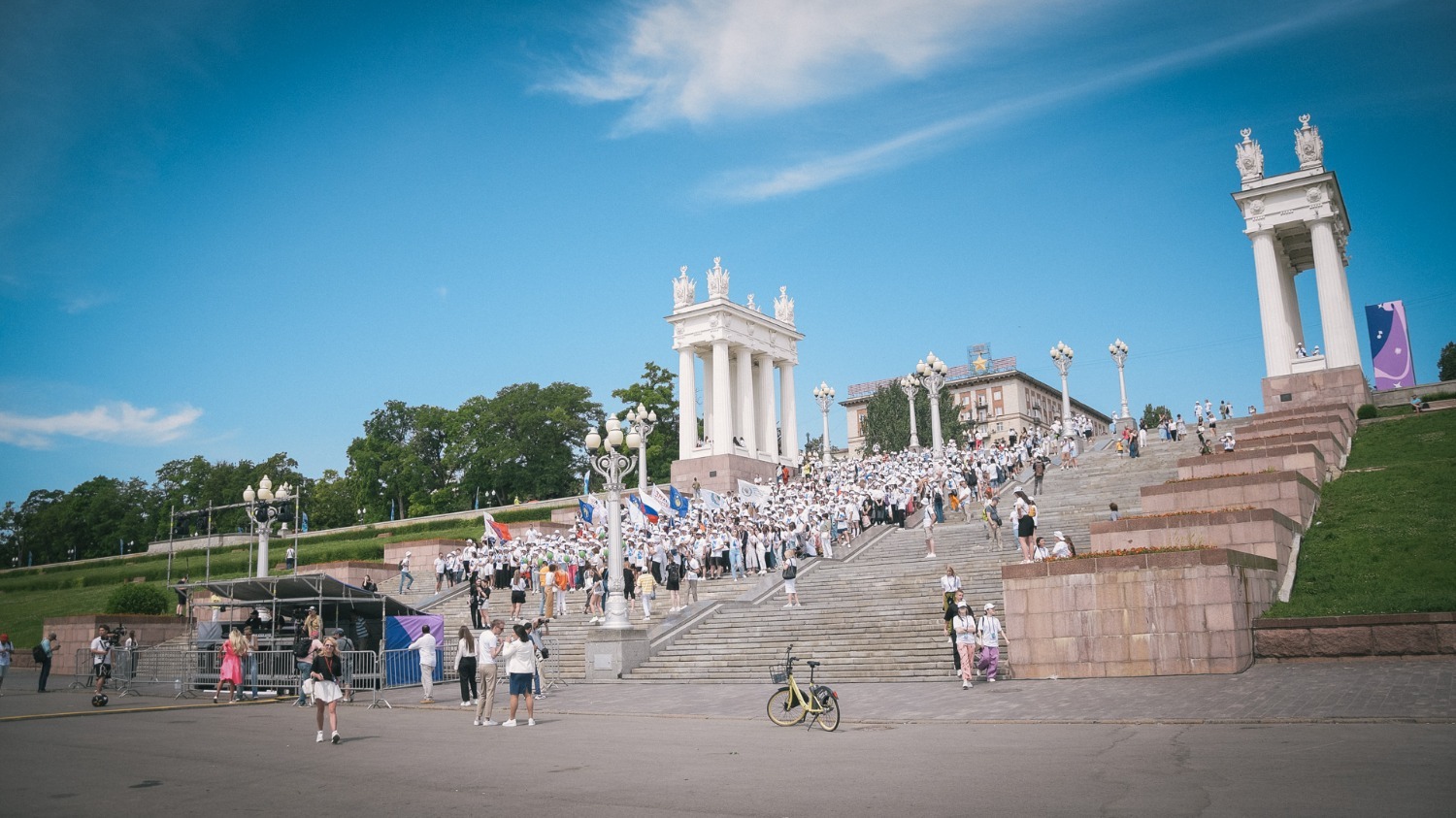 Фестиваль #ТриЧетыре лхватил почти весь центр Волгограда
