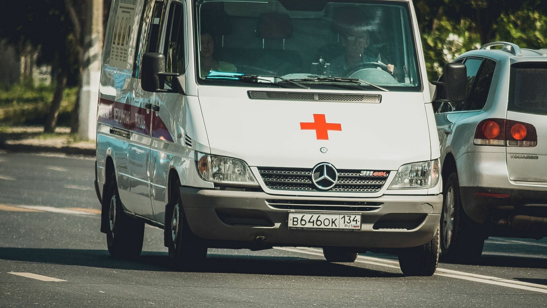 2-летний малыш попал в больницу после ДТП на трассе под Волгоградом