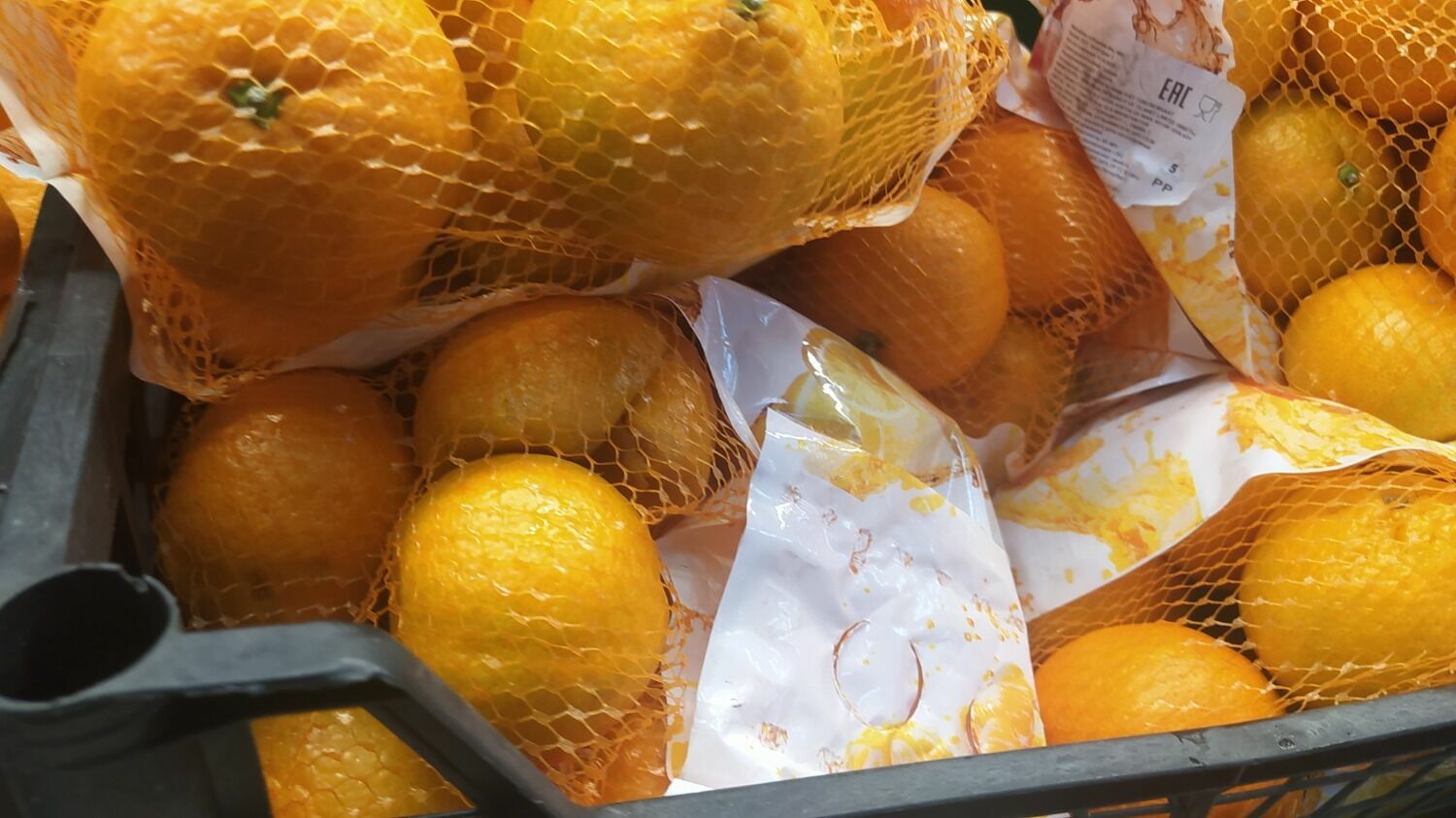 В волгоградской торговой сети «Покупочка» в продаже только два вида мандаринов