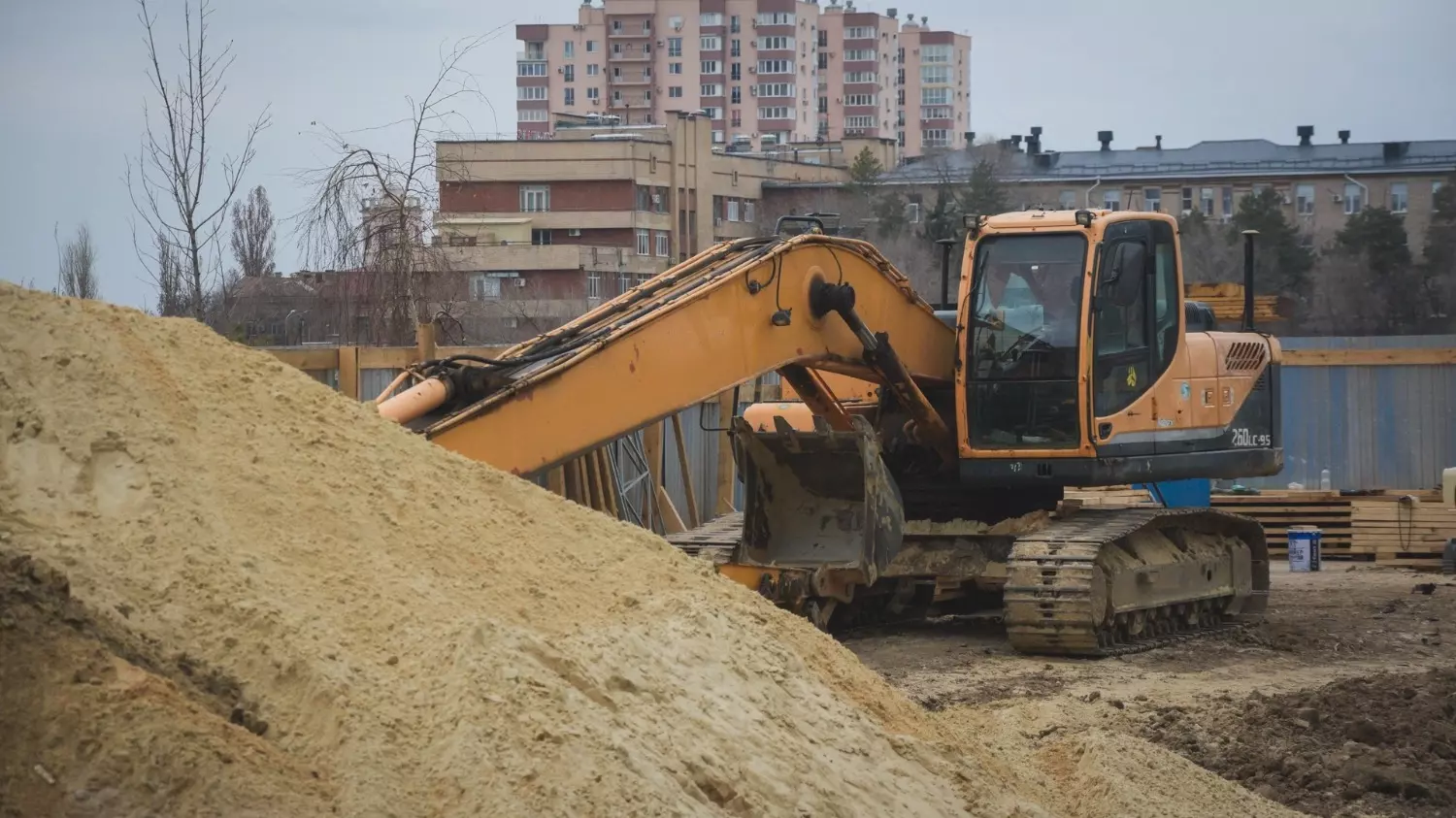 В Волгограде начали приводить коммунальную инфраструктуру в порядок