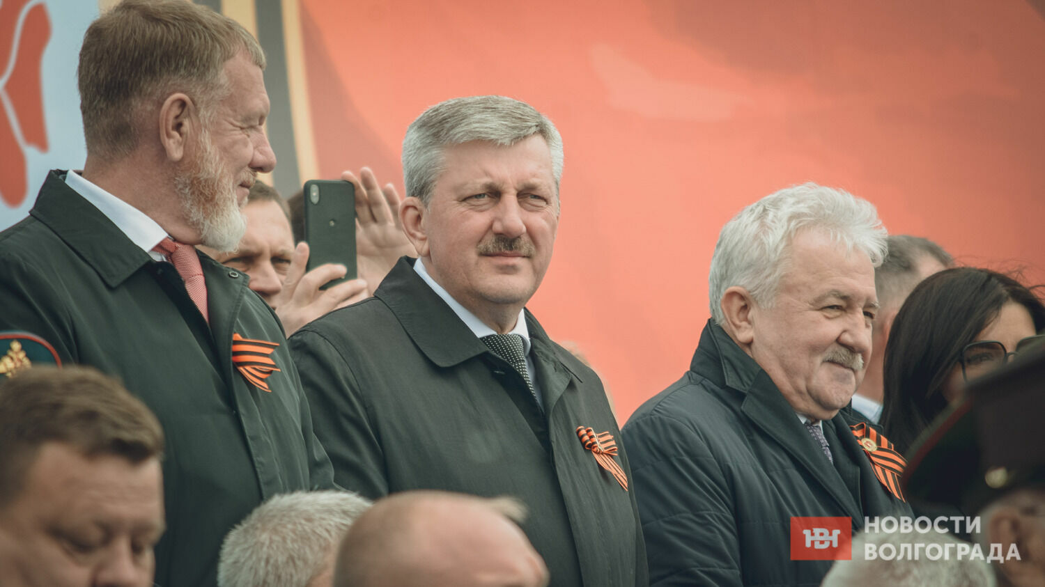 депутат Госдумы Евгений Москвичев (крайний справа) глава Волгограда Владимир Марченко